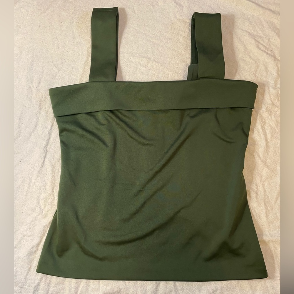 NWT Ann Taylor Sleeveless Top